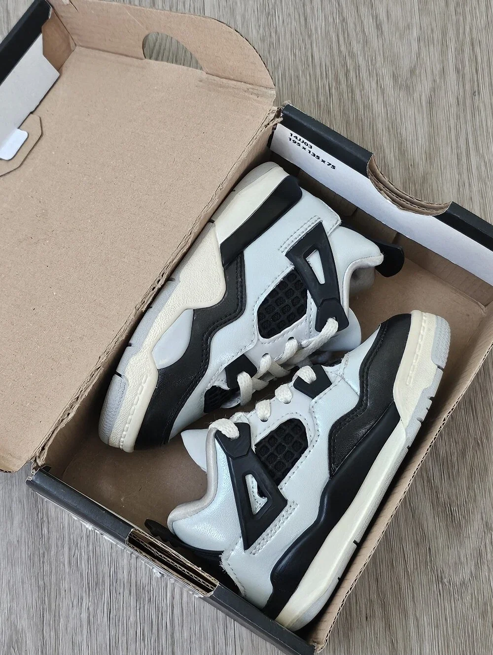 Nike Air Jordan 4 Retro TD Pure Platinum Metallic Gold Toddler Size 6C With Box